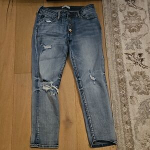 KanCan Light Blue Distressed Ankle Jeans